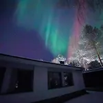 Huvilat Arctic Aurora With Sauna - Northern Lights And Adventures In The Hometown Of Santa Claus, *